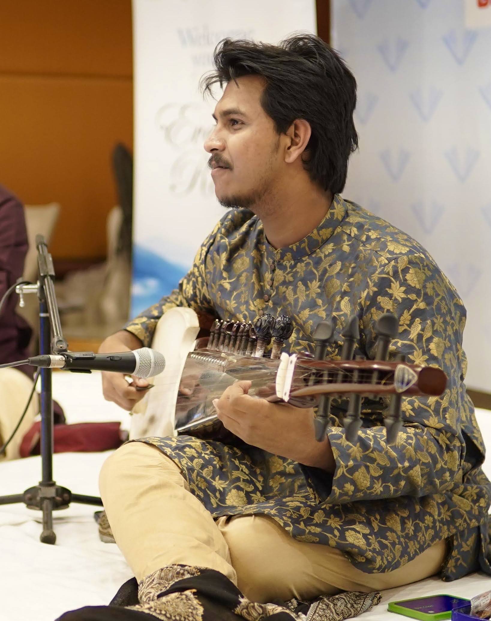Blue Printed Kurta Profile